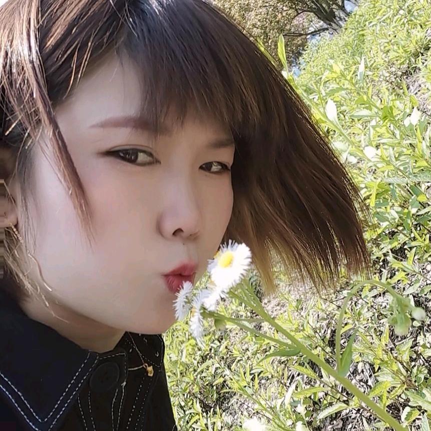 ༺ཌༀ小逯乱撞ༀད༻《拒绝连赞