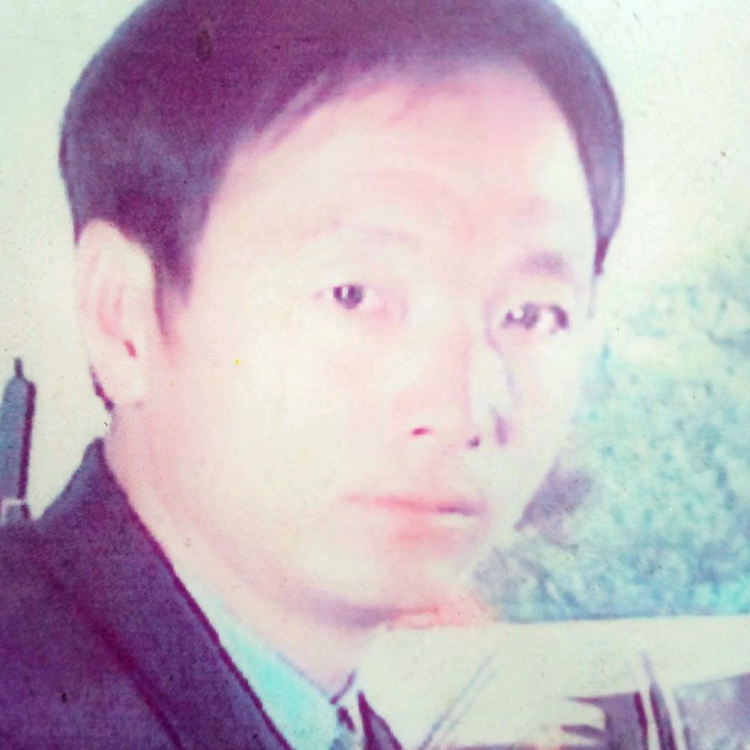 坚守底线（睌6.20〉