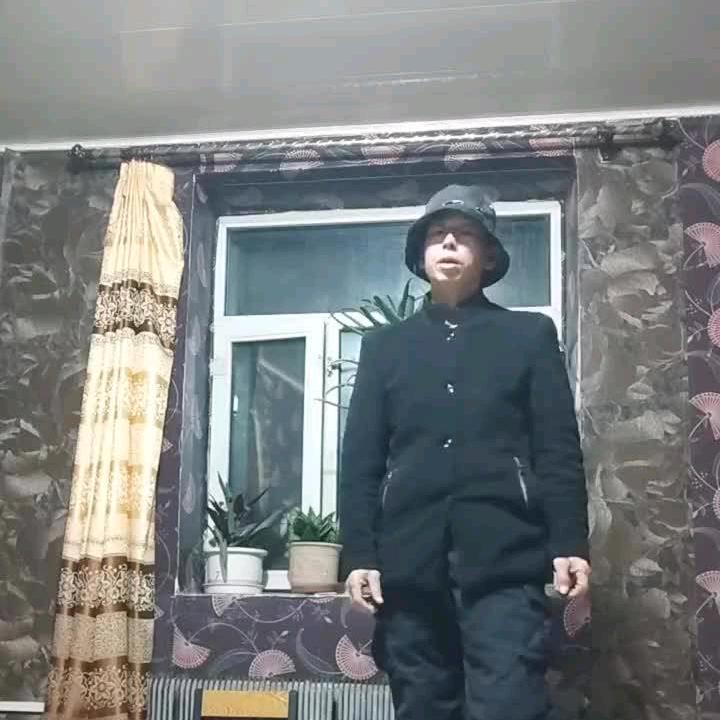 路清《山歌》