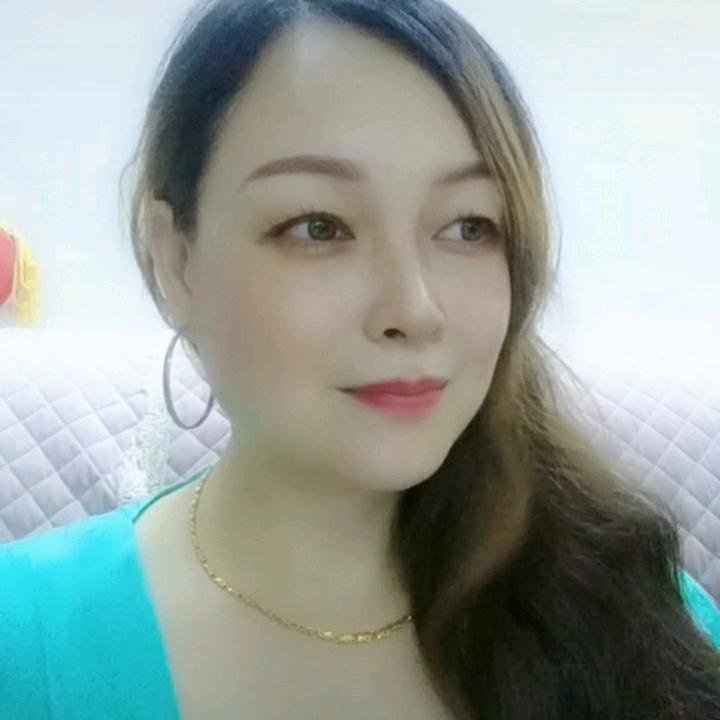 兰美人 .每天下午六点左右开播
