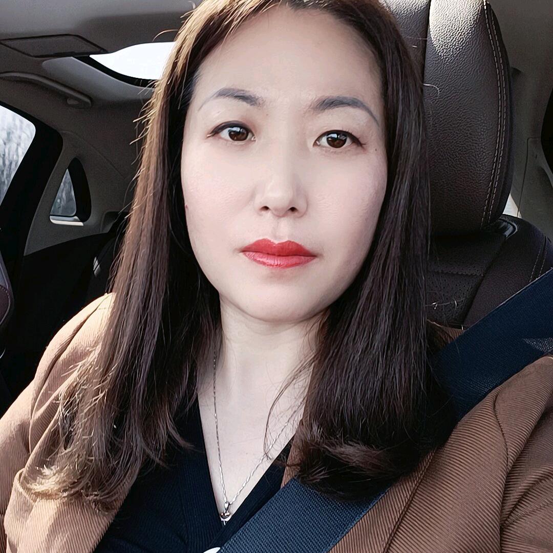 沧州高新区雅丽鑫尚典服装店