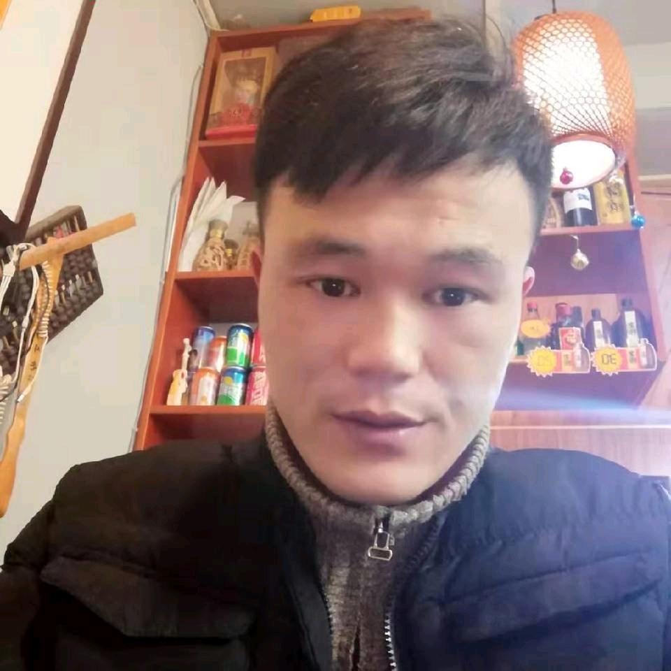 马彪炸鸡！橱窗美食《回族》