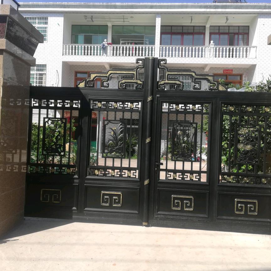 南昌市宏鑫铝艺