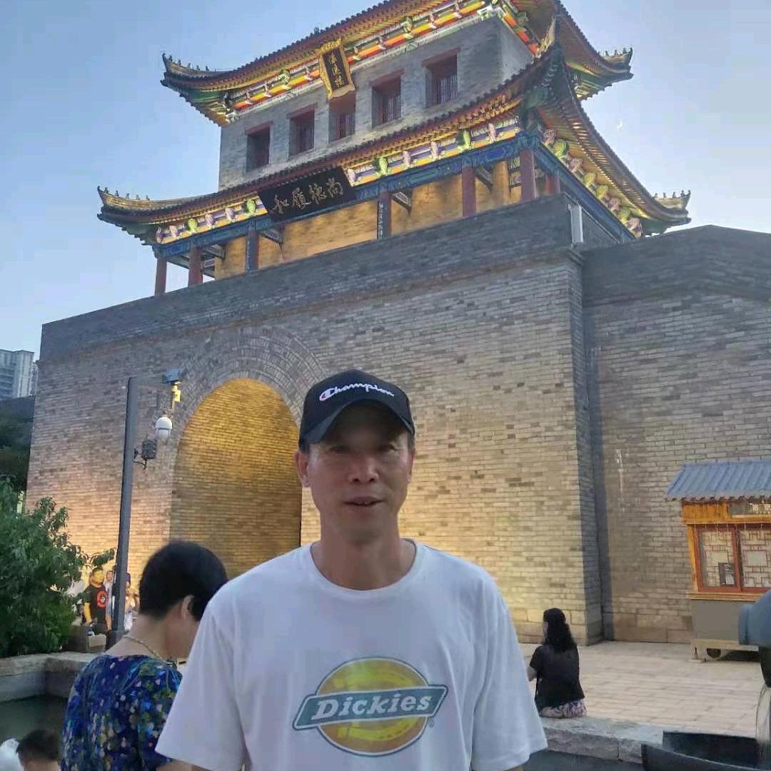 霸道小哥