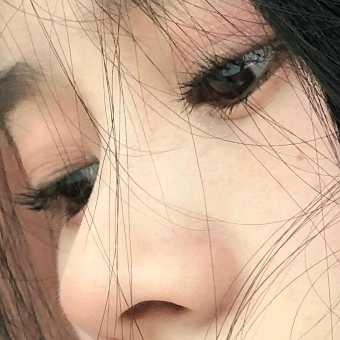 回忆湿了眼