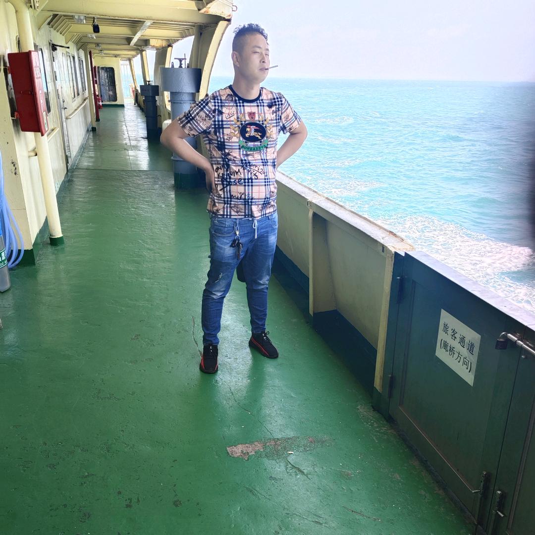 骑着王子的黑马