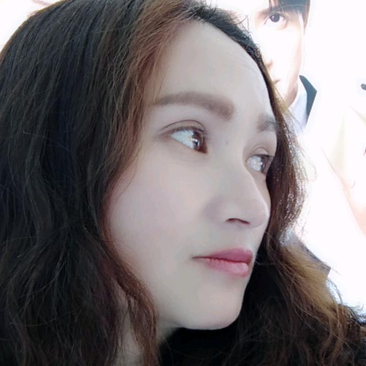 金寨山妹子