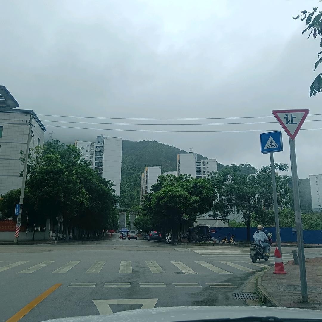 玻璃你走开