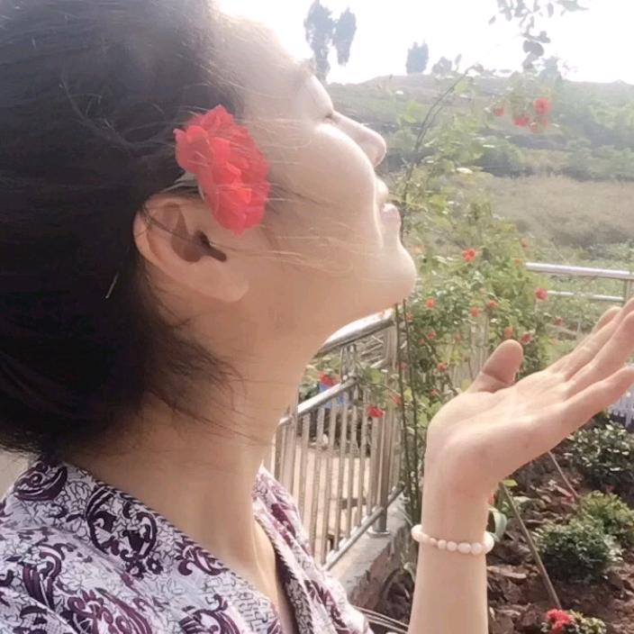 🌹【牙膏在橱窗】