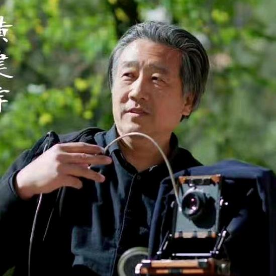 黄建宇