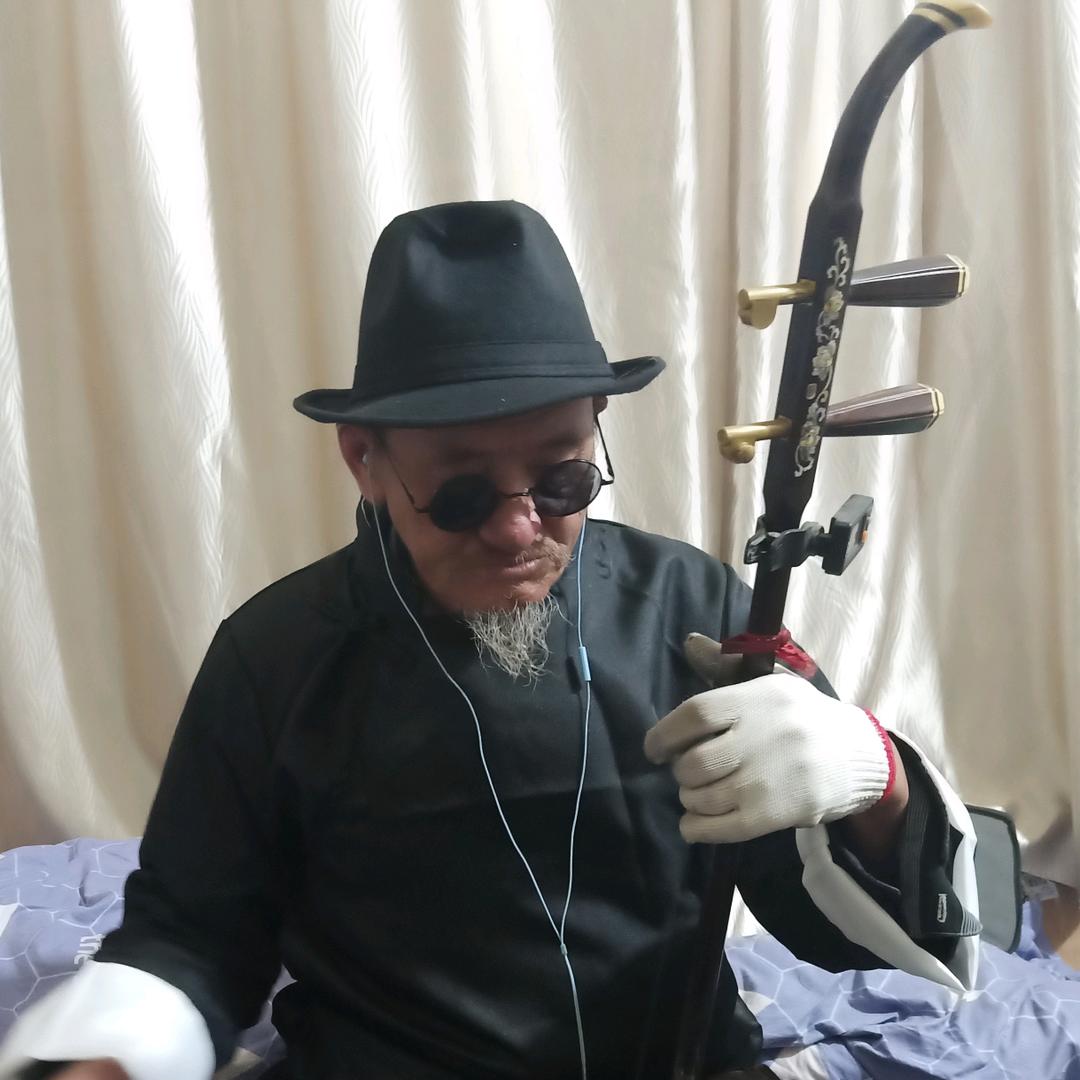 手套二胡