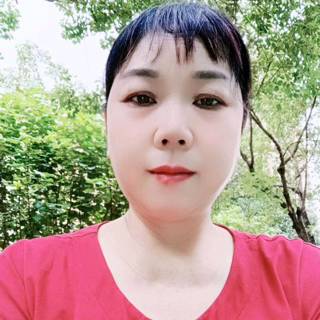 何姐
