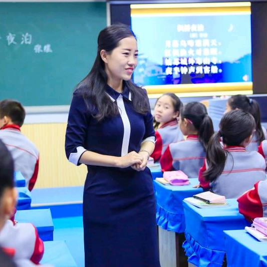 当主任的孩子王