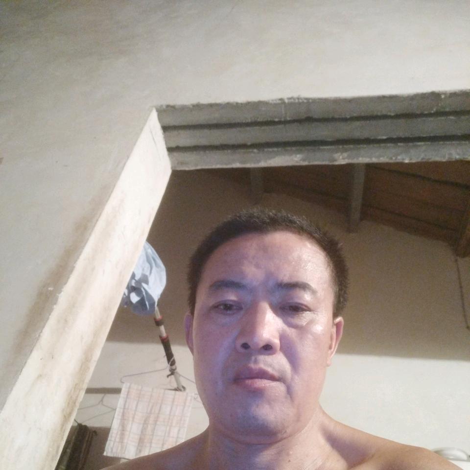 梦醒红尘苦相思