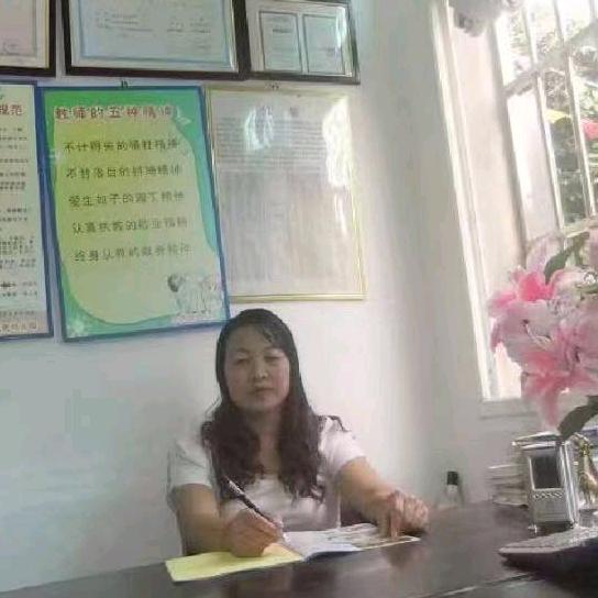 启锐托管中心卢老师