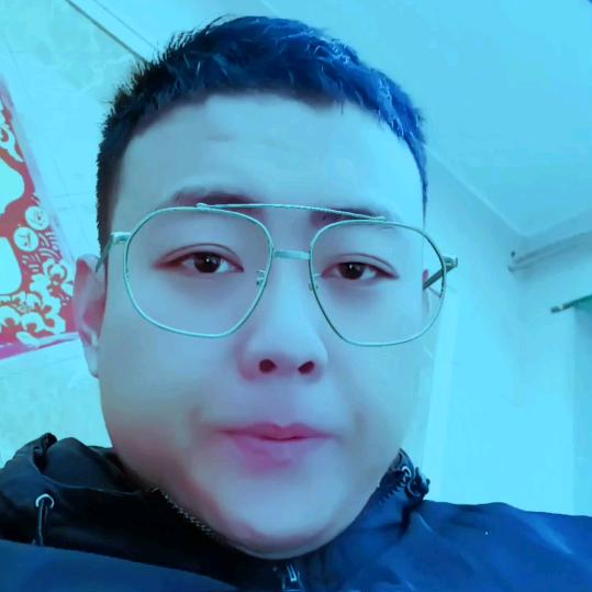 阿凯，