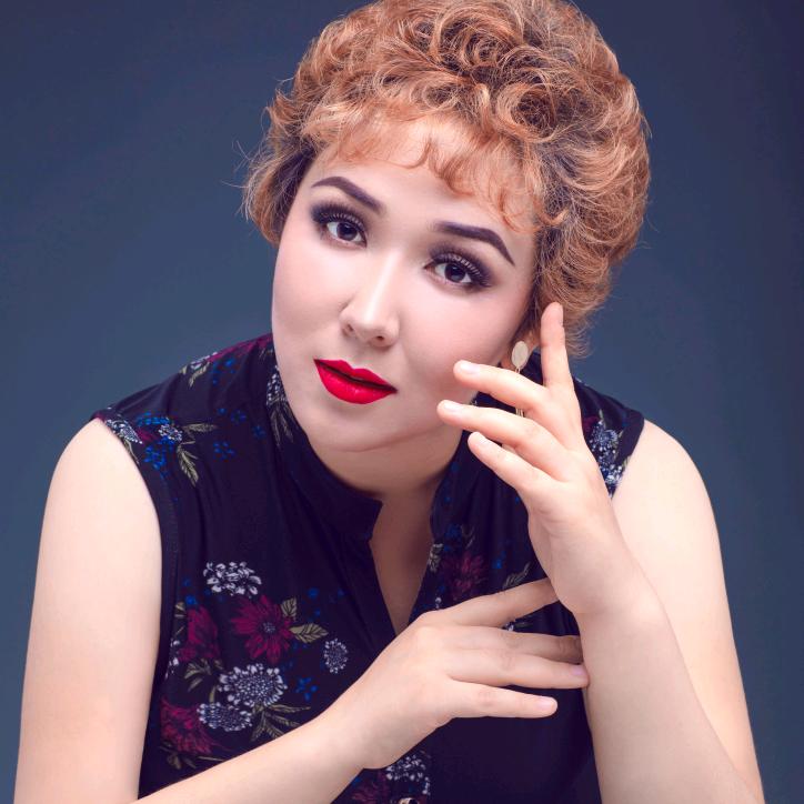 阿迪兰 美容导师