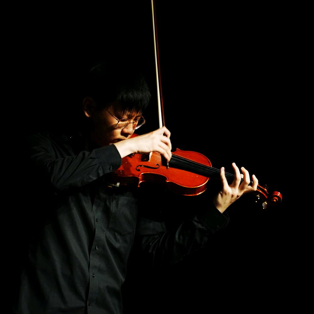 峥峥小提琴