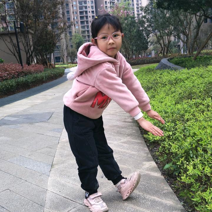 卡车梁哥
