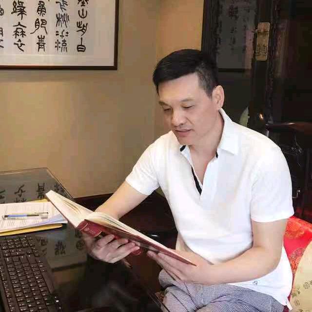 潘柯良