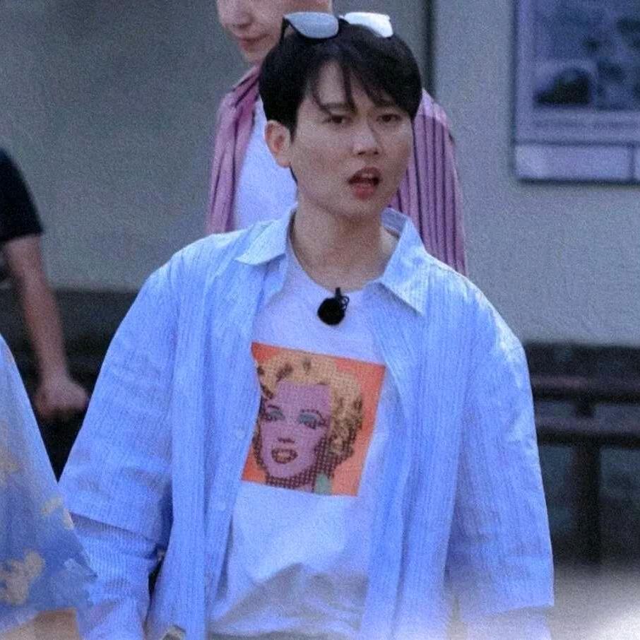 云玖.