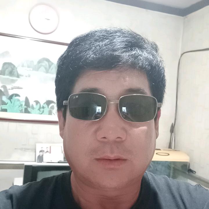 李宾《有关必回》