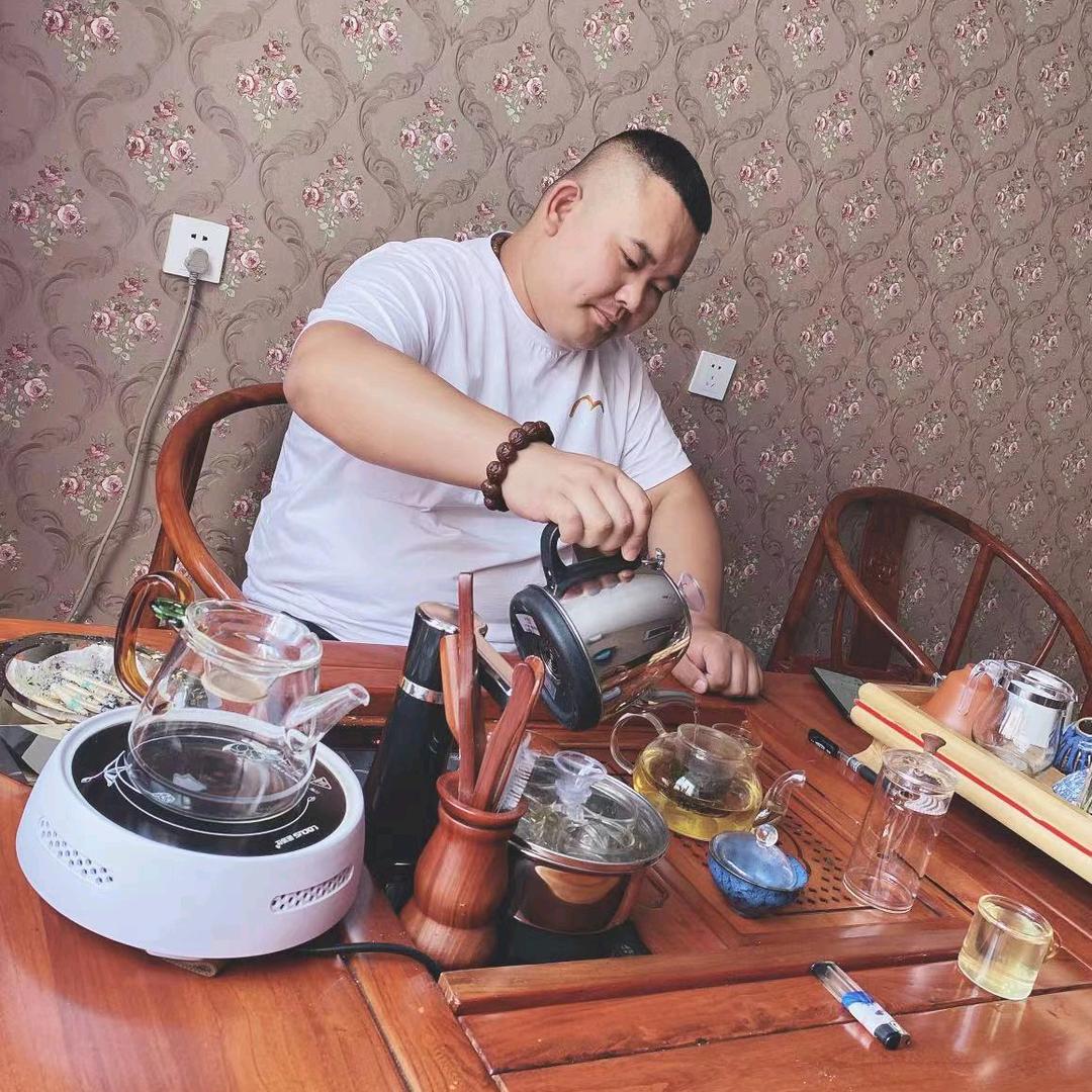 姜小虎《建设路曲艺厅》