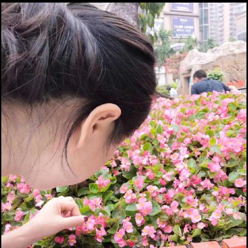 阿琼