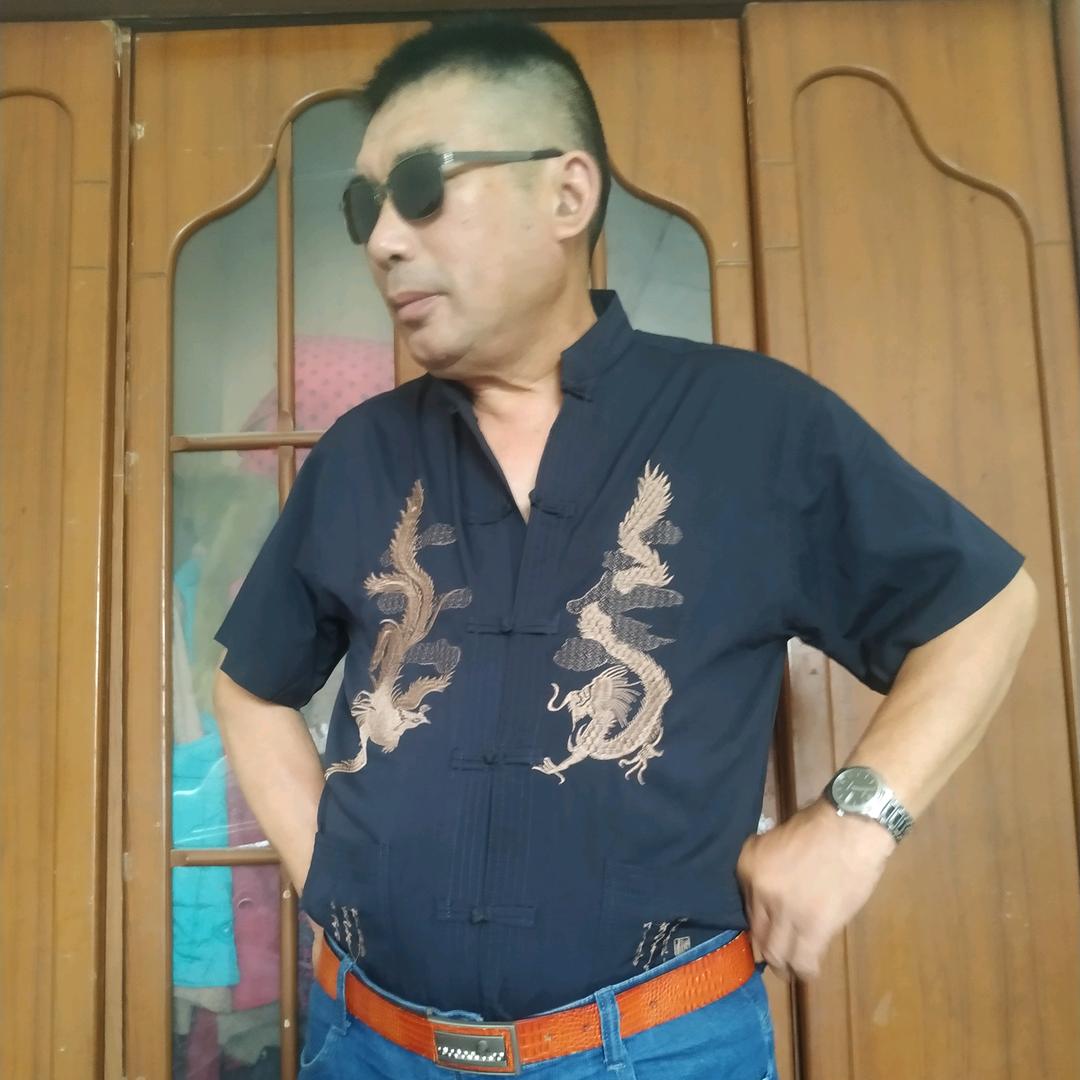 卢徐连.
