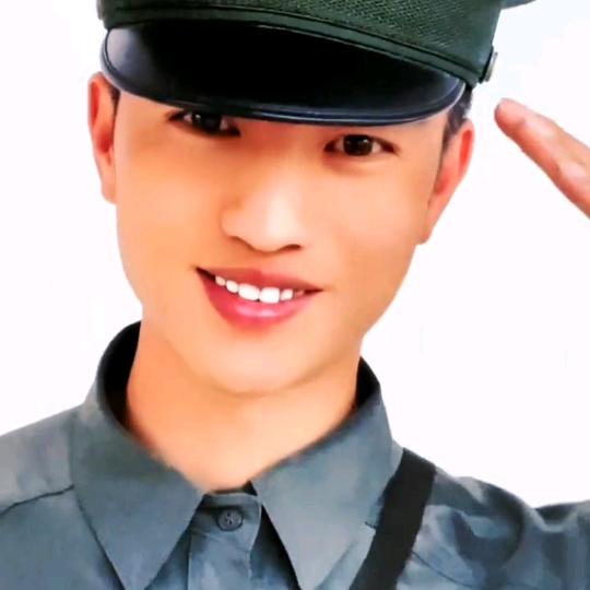 小兵哥🇨🇳(穿青人）
