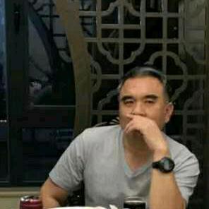 君立  < 止语静思>