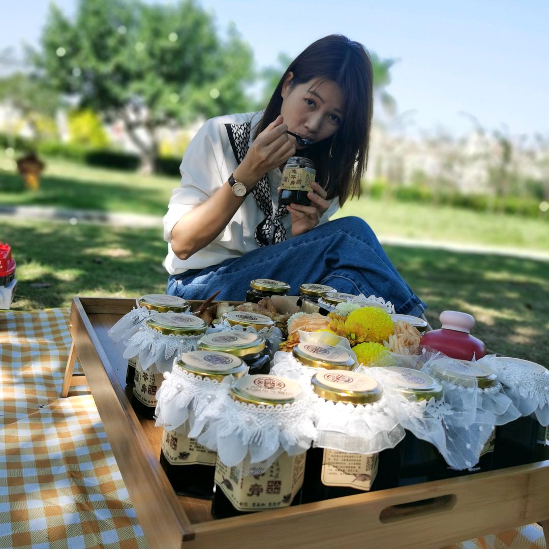 小邓家龟苓膏甜品店