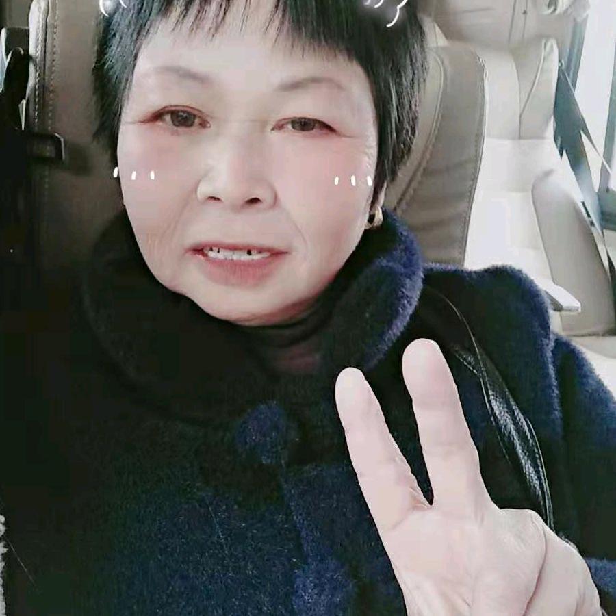 杨秀英