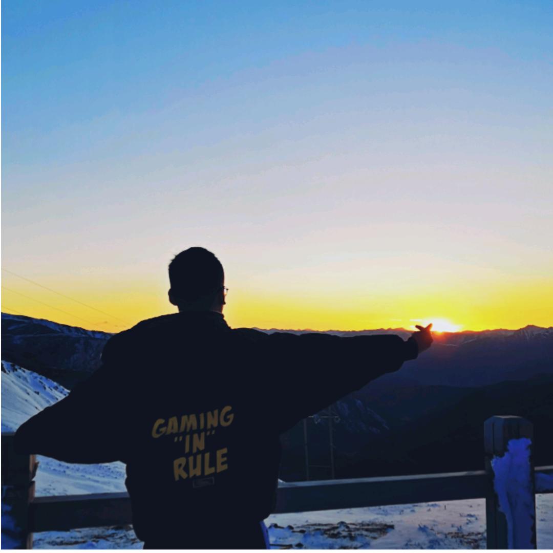 简阳天天艺术学校白老师