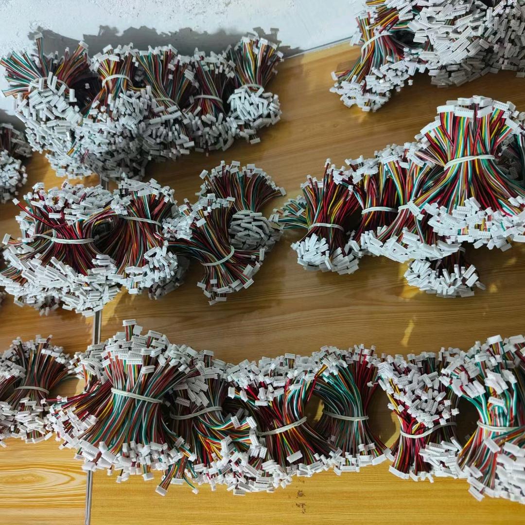 手工活穿端子线在富都大道隆鼎国贸附近