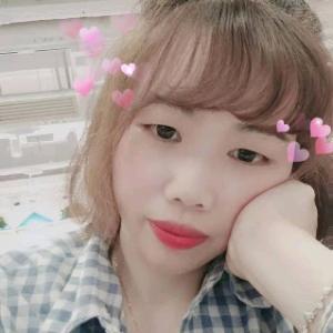 卖家居服的小兔子