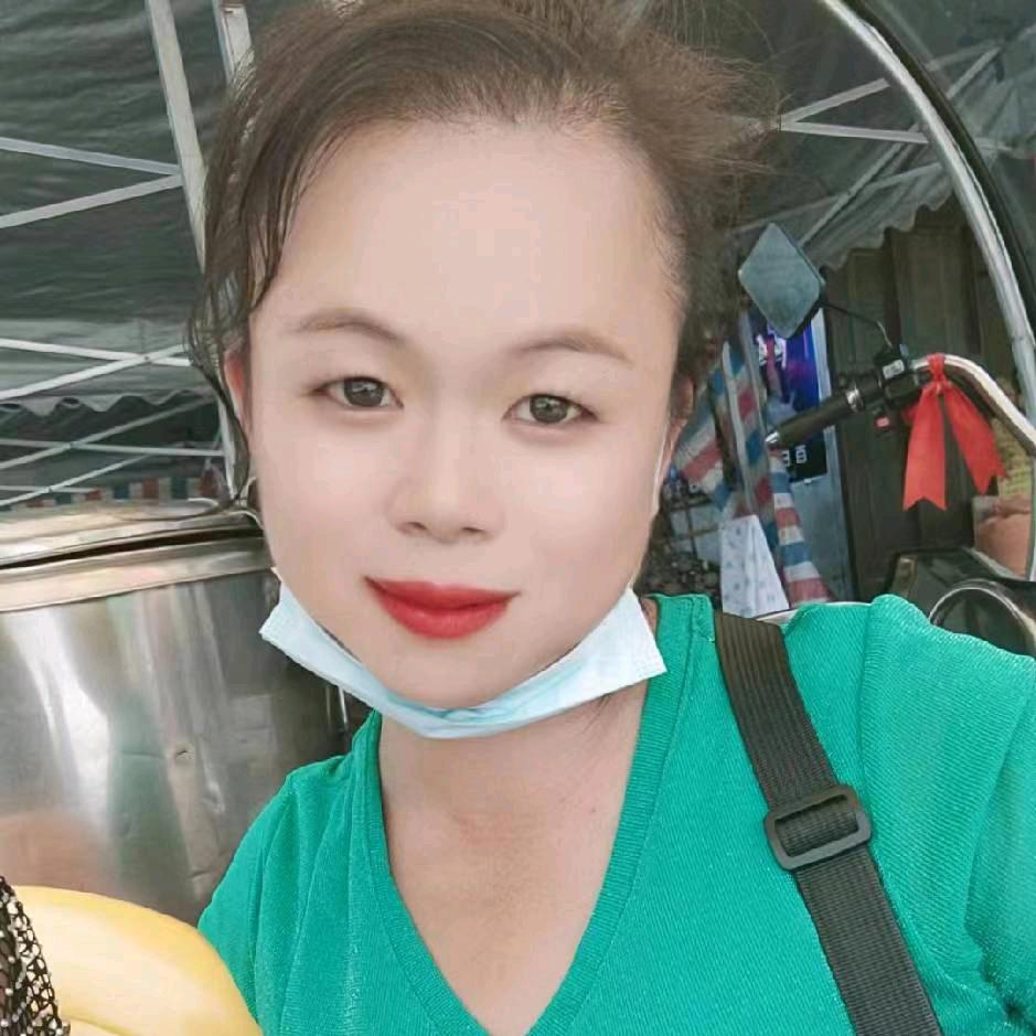 与龙共舞（龚姐）