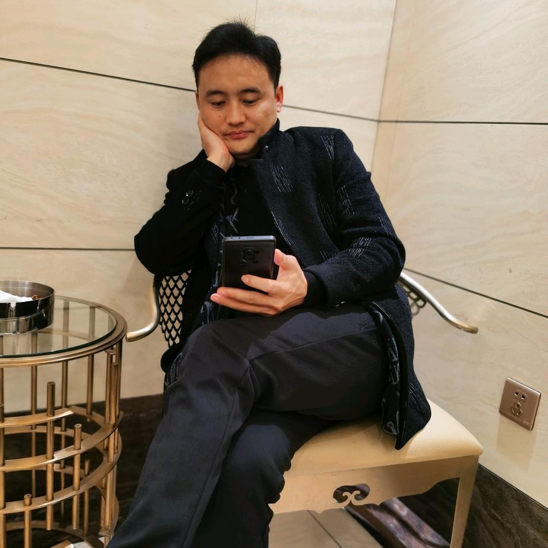 王小刚