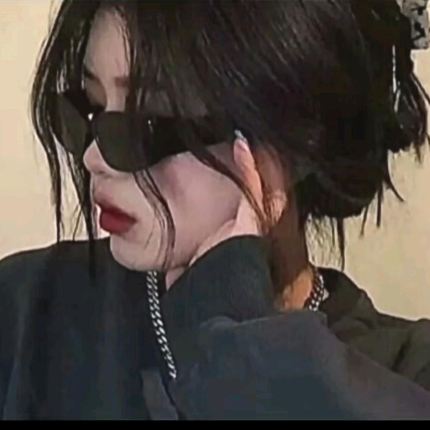 梅梅子 ˶ᵒ ᵕ ˂˶