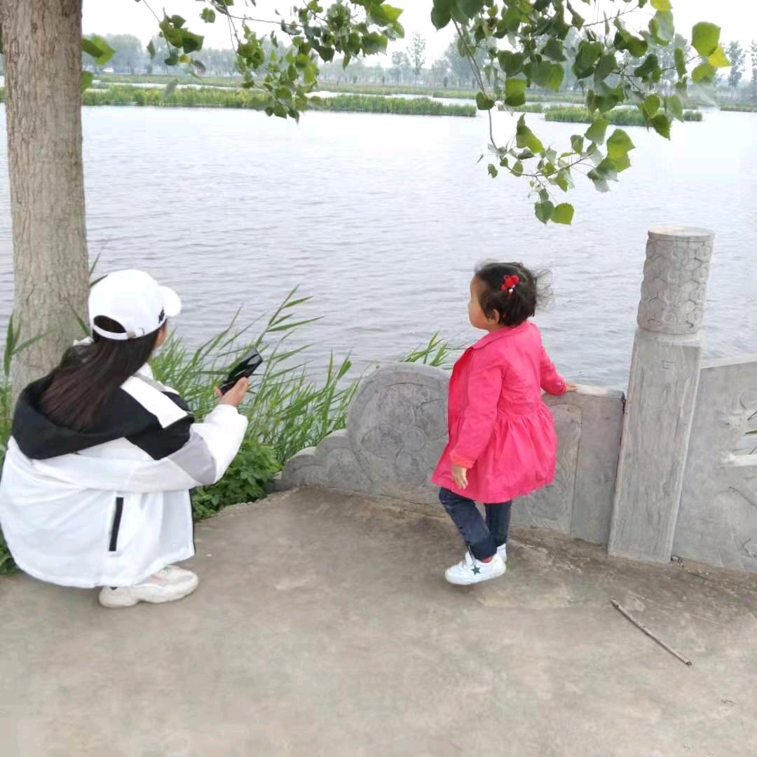 乐意李