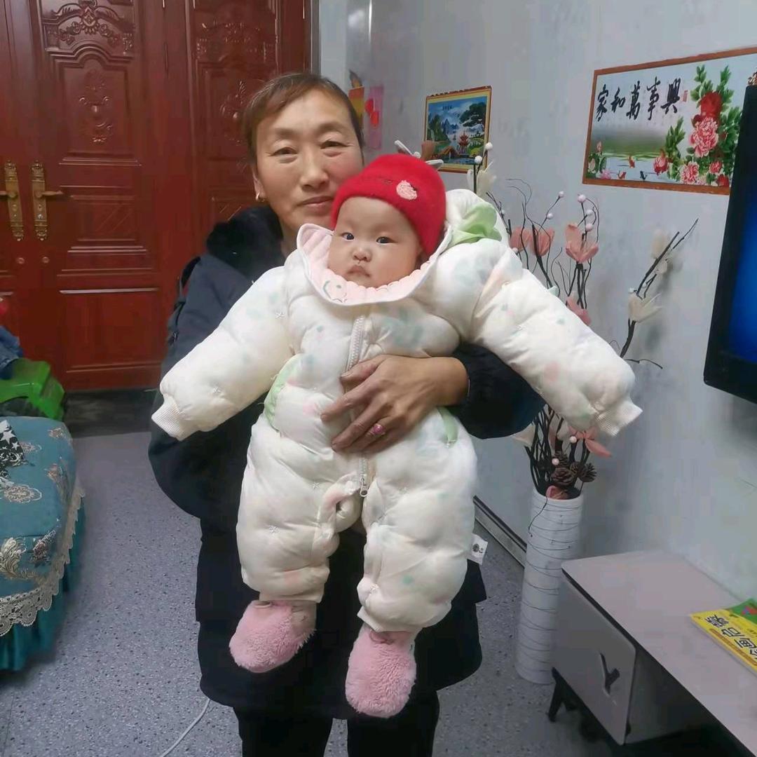 四川通江瓦室乡厨向菊珍