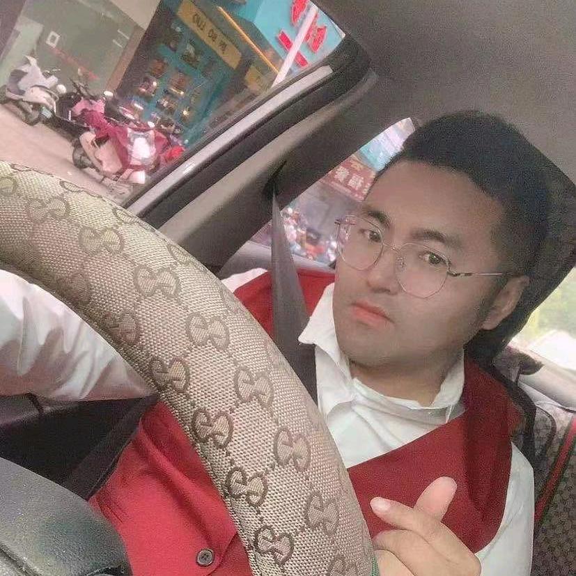 黄老师爱探店
