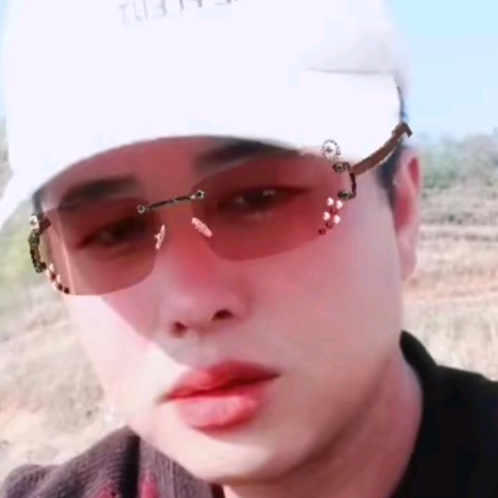 🤷‍♂️人生🤷何处💑是苍桑👩‍