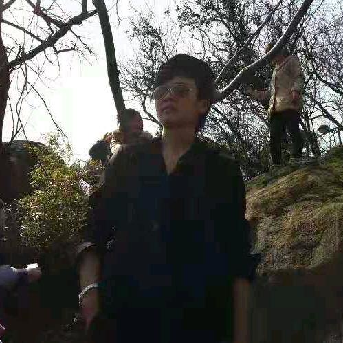 一个疯疯癫癫的坏男人