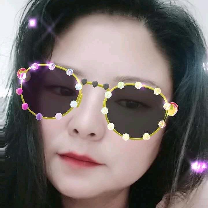 陈英