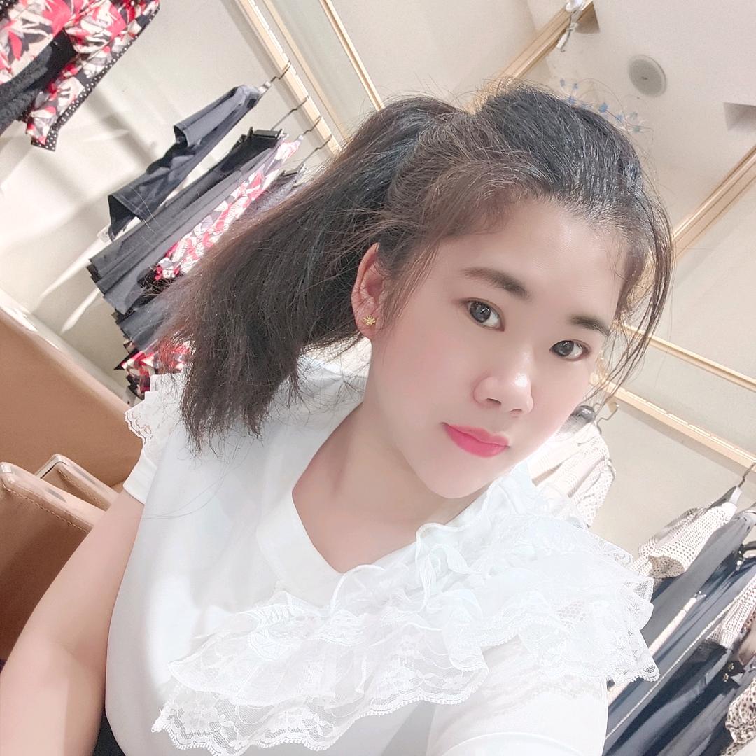 Anna姐姐