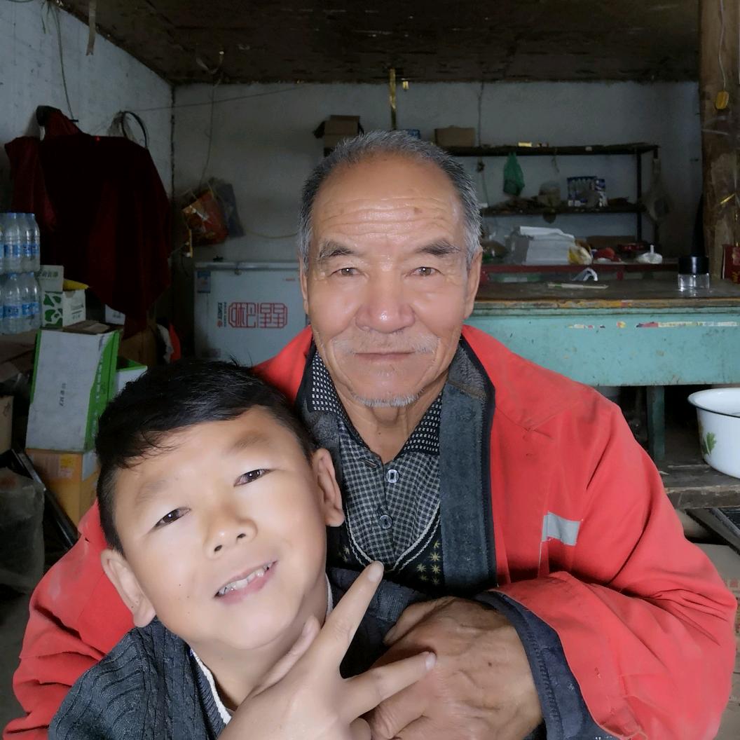 老小孩，