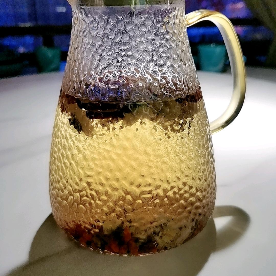 上昕