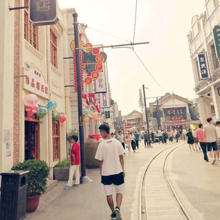 风轻云淡