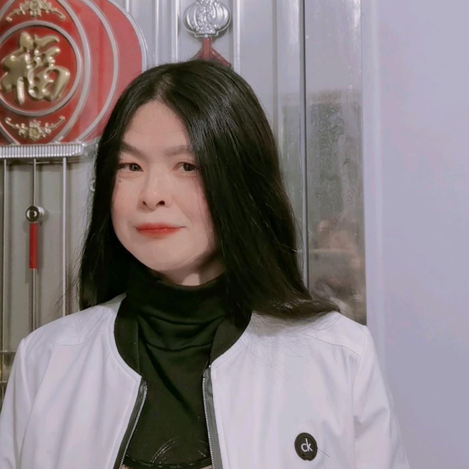 小许18(中午12，晚9点开)